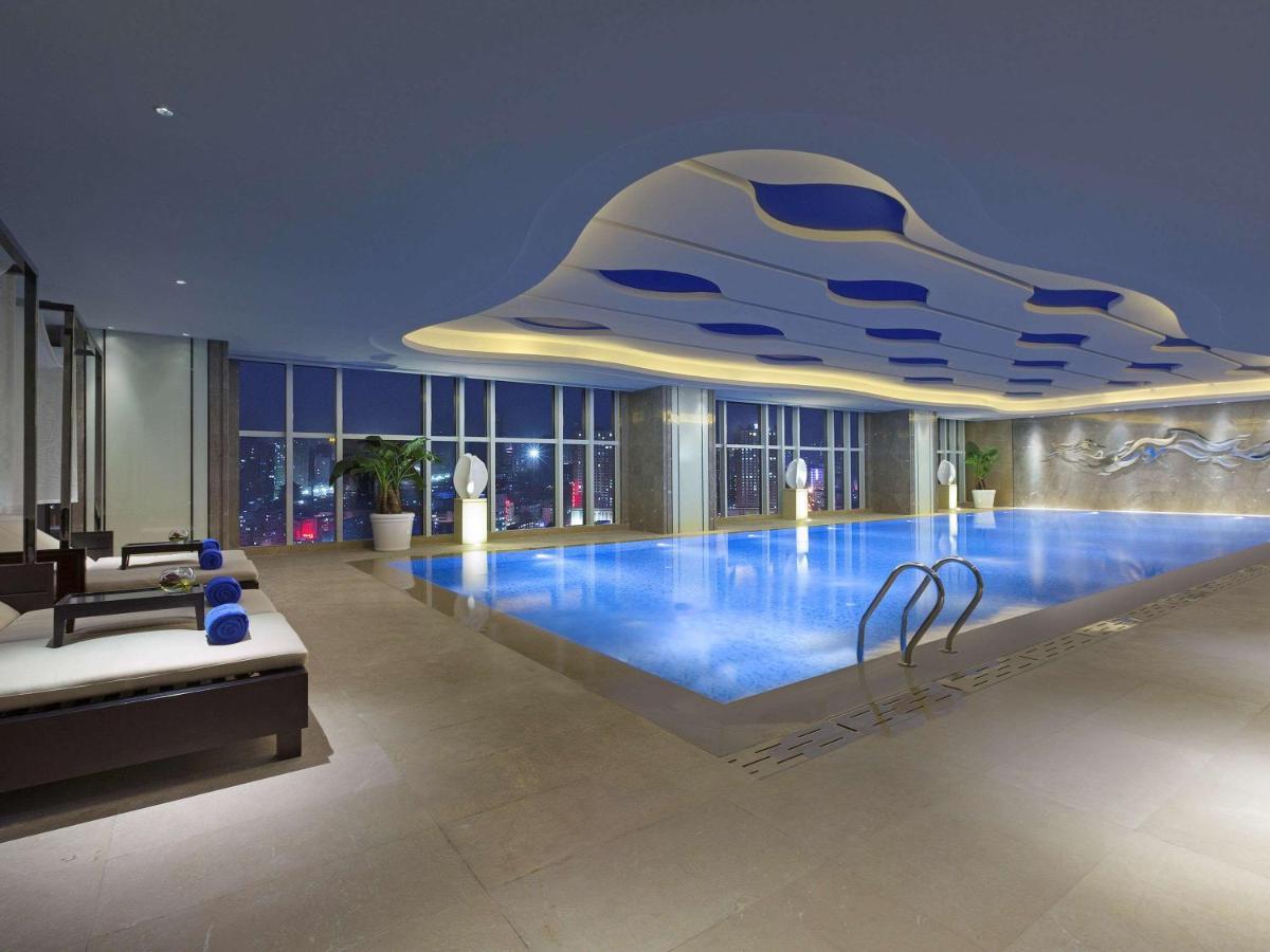 מלון Pullman Yantai Center מראה חיצוני תמונה