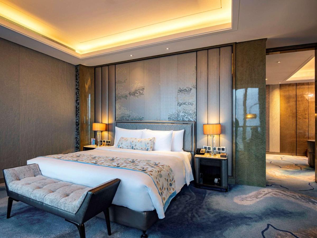 מלון Pullman Yantai Center מראה חיצוני תמונה