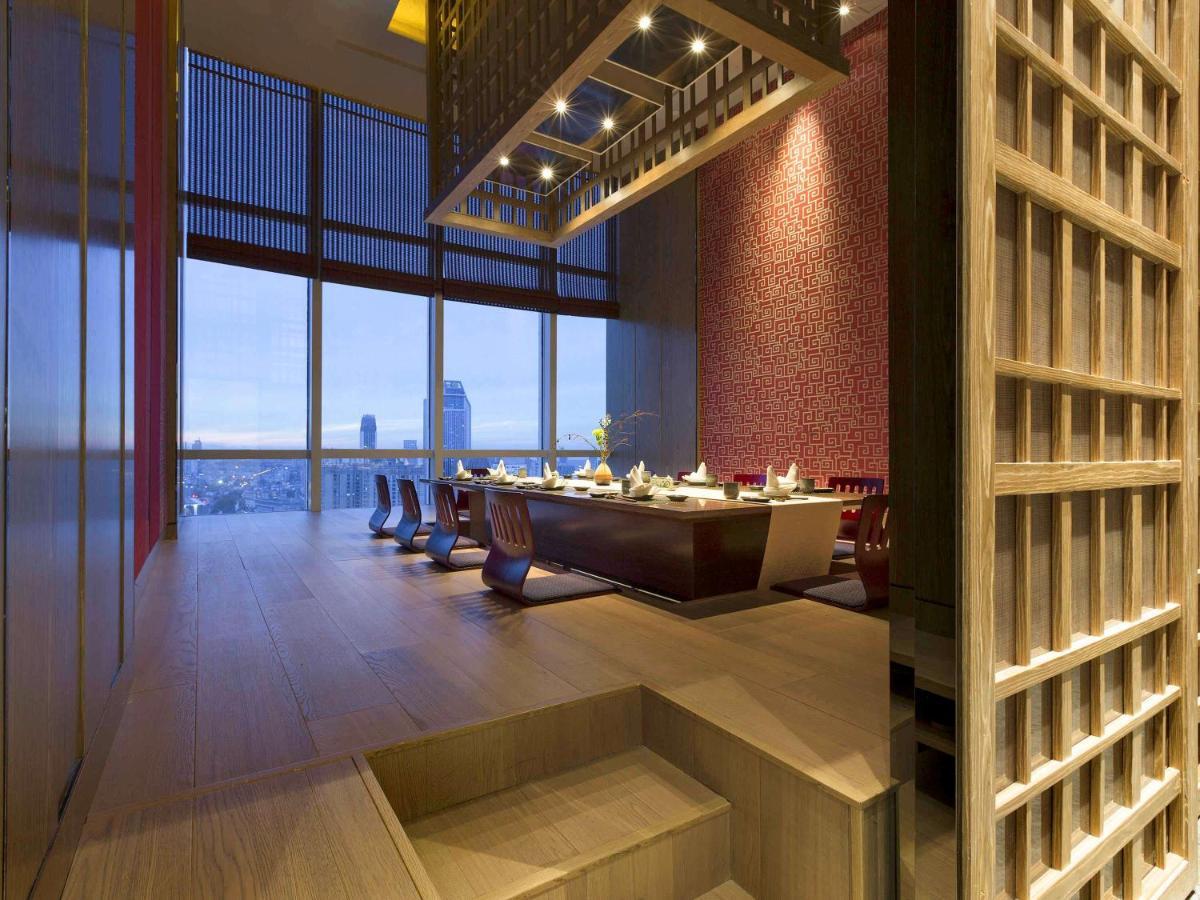 מלון Pullman Yantai Center מראה חיצוני תמונה