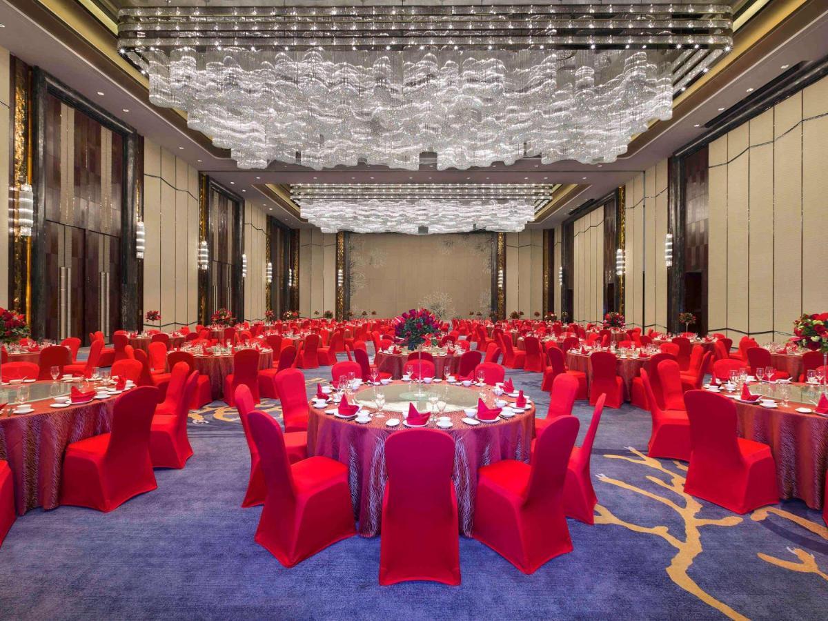 מלון Pullman Yantai Center מראה חיצוני תמונה