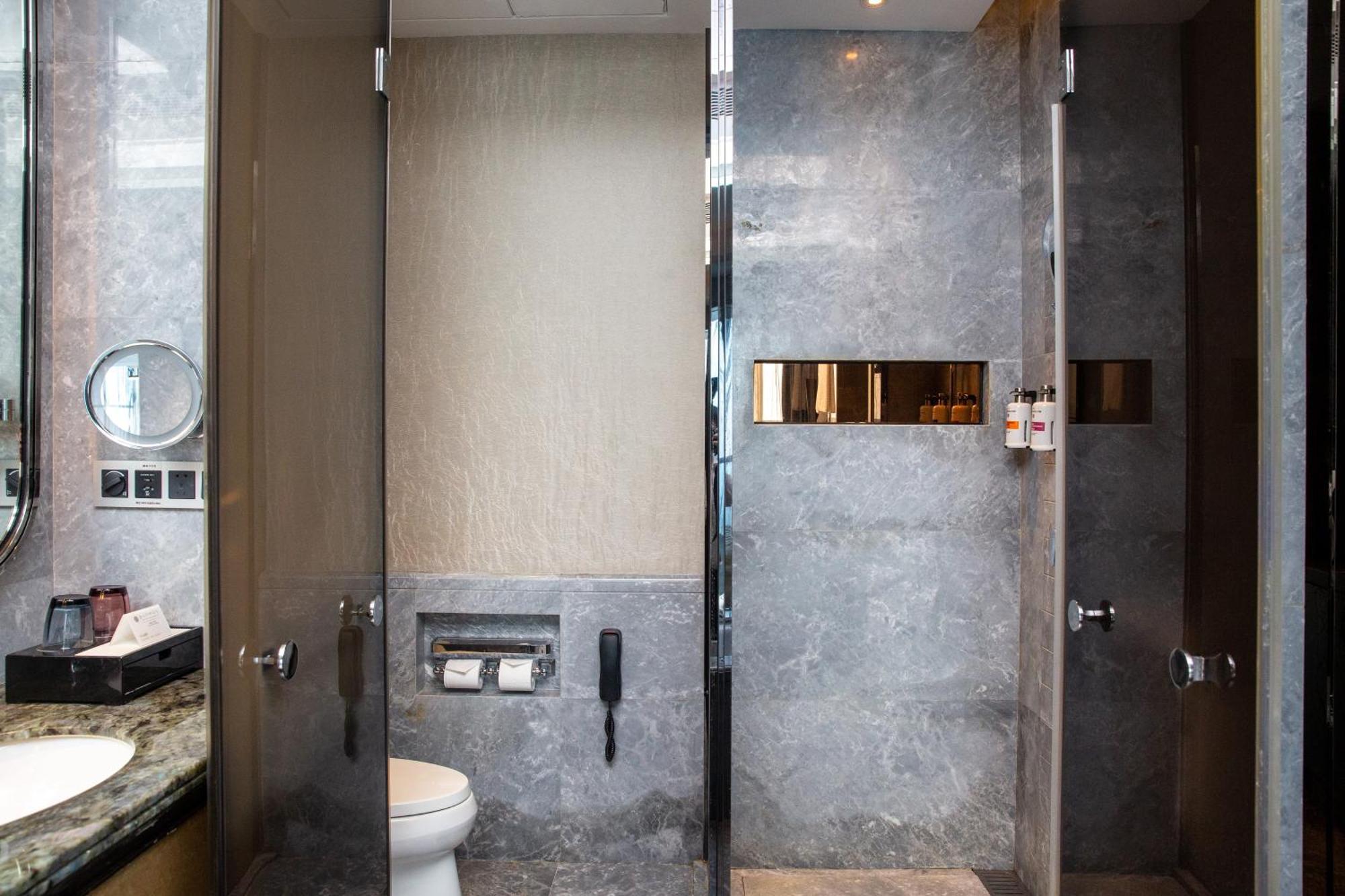 מלון Pullman Yantai Center מראה חיצוני תמונה